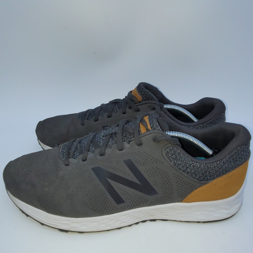 NEW BALANCE Arishi Fresh Foam Running Shoes Sz 12